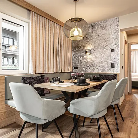 24 By Bruecke Apartament *