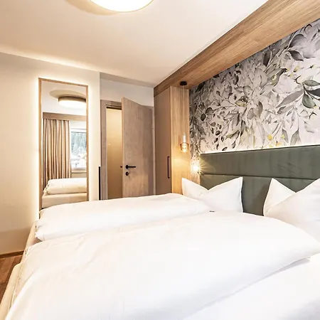 24 By Bruecke * مايرهوفن