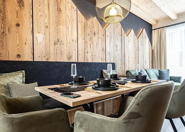 24 By Bruecke アパート